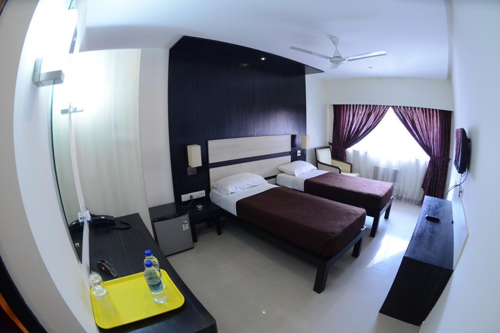 Hotel Ayush International Mangalore Exterior foto